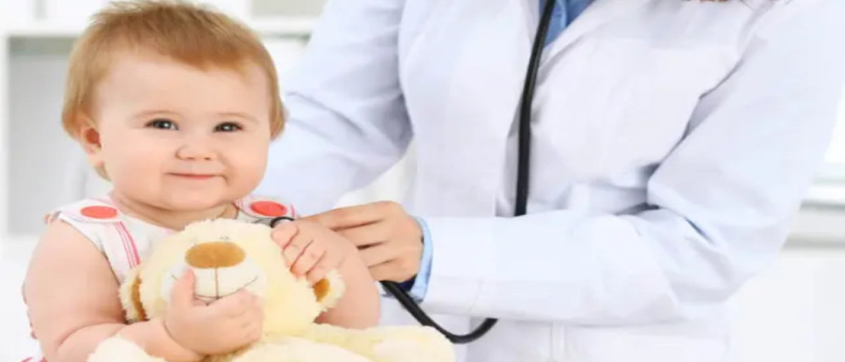 متخصص نوزادان و کودکان