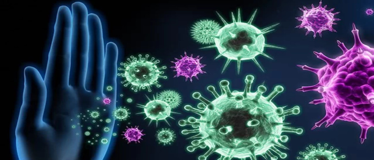 متخصص عفونی